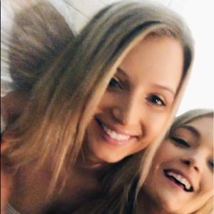 Meet your Posher, Nicole